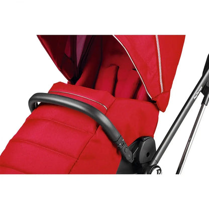 Passeggino Peg Perego Veloce Red Shine di categoria B, con cestino e capottina parasole