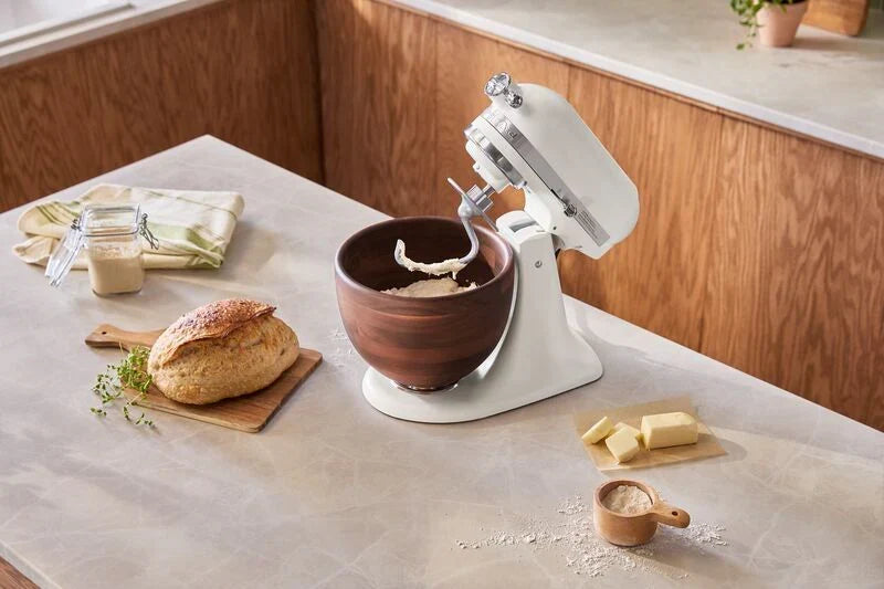 KitchenAid 4,7 L 5KSM156WBEPL Robot da Cucina Artisan con Ciotola in Noce