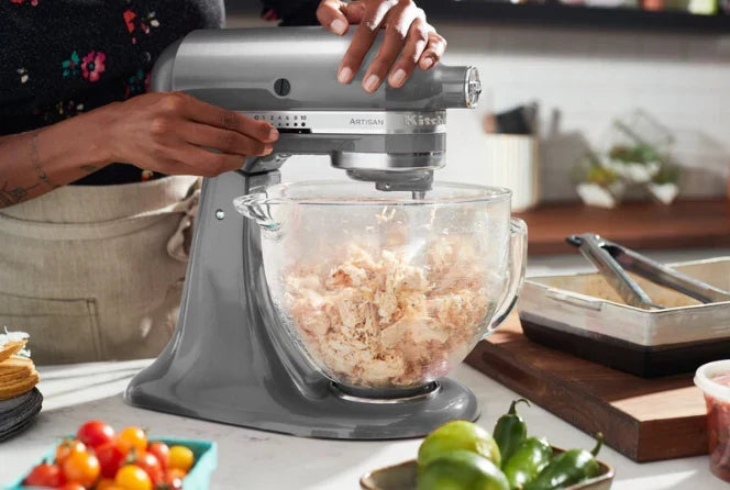 KitchenAid Robot da cucina Artisan 4,8 L 5KSM185 con tritacarne Meatlover in metallo 5KSMMGA misura 8 e accessorio per biscotti spritz