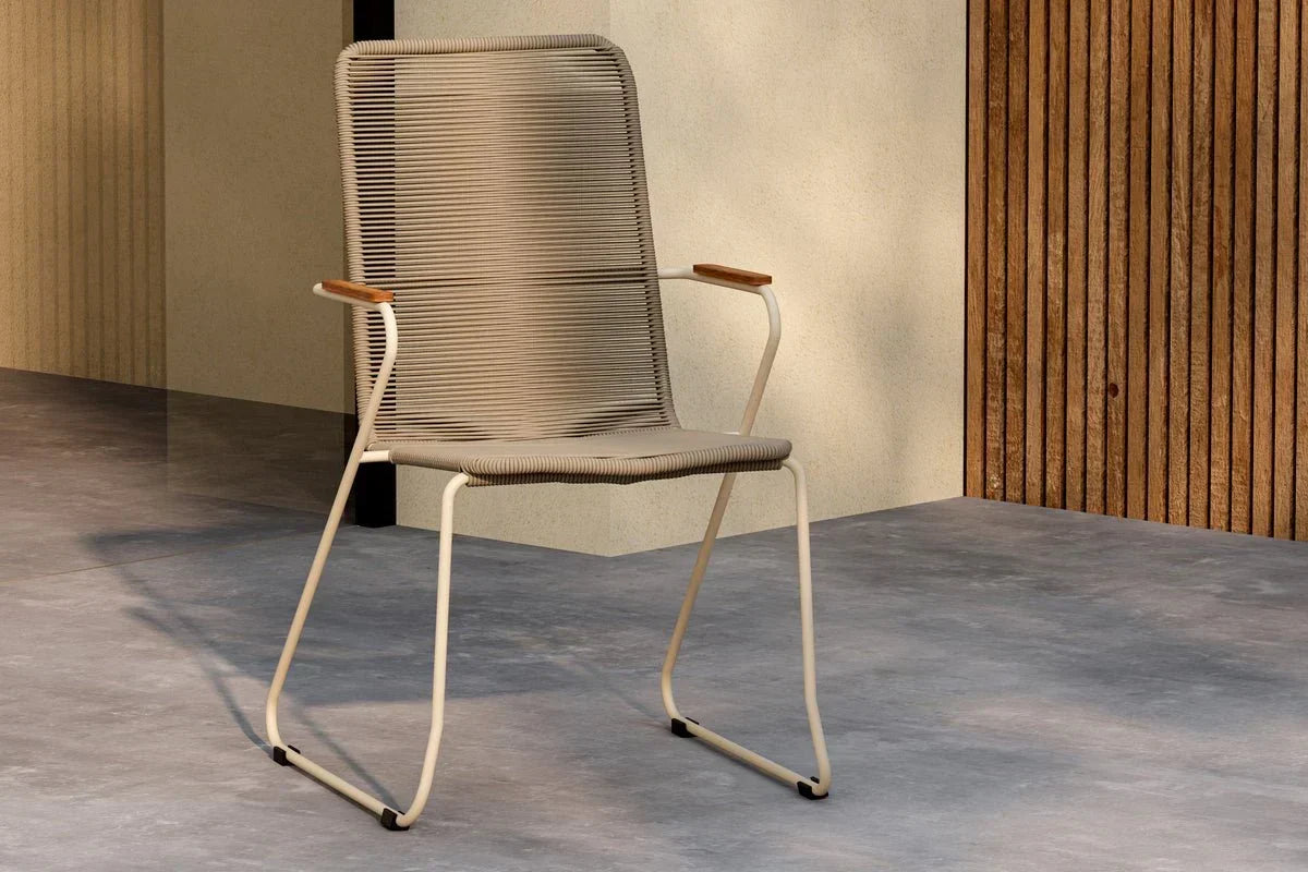 Sedia da giardino Noreno - con braccioli in teak