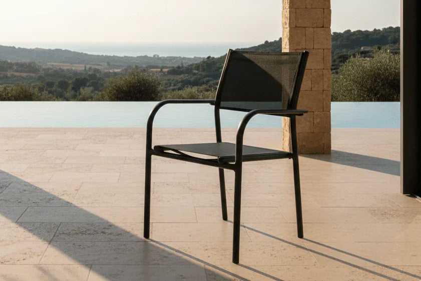 Set di 2 sedie da giardino Ira - elegante estetica nera in alluminio